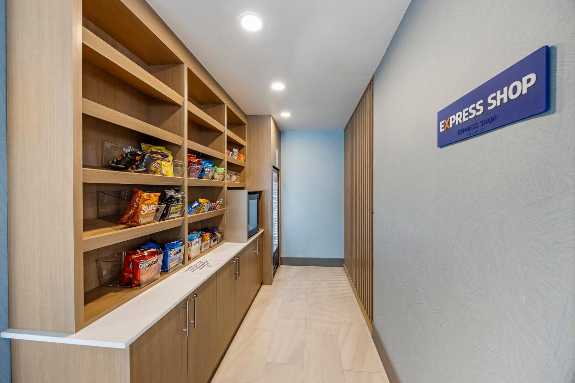 Holiday Inn Express White House By Ihg Exterior foto